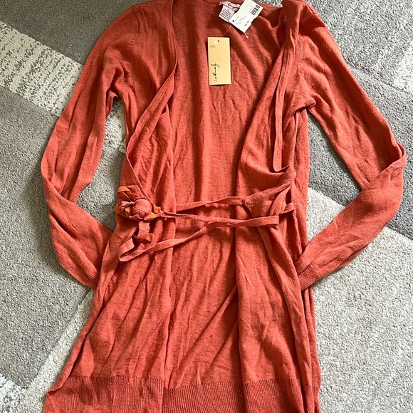 Burnt orange wrap sweater - Picture 4 of 6